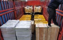 陜西南美客戶采購(gòu)的2.5噸蓄電池湘潭電機(jī)車發(fā)貨