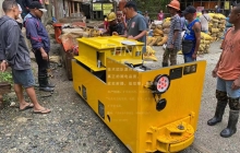 礦用蓄電池電機(jī)車(chē)智能充電機(jī)由哪些組成？